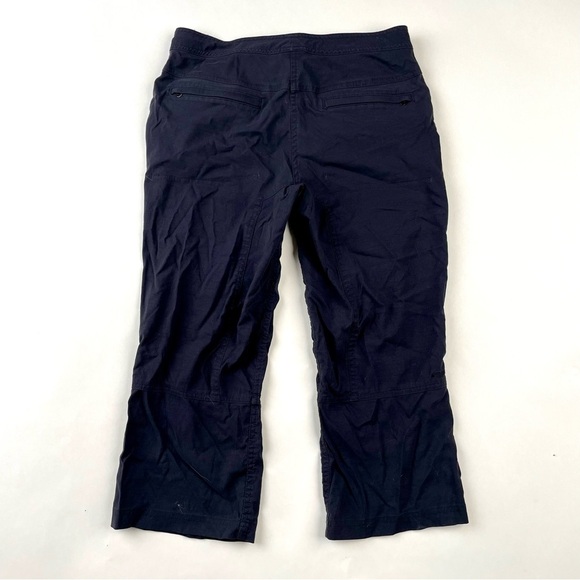 Mountain Equipment Co-op Black capris - Picture 4 of 4